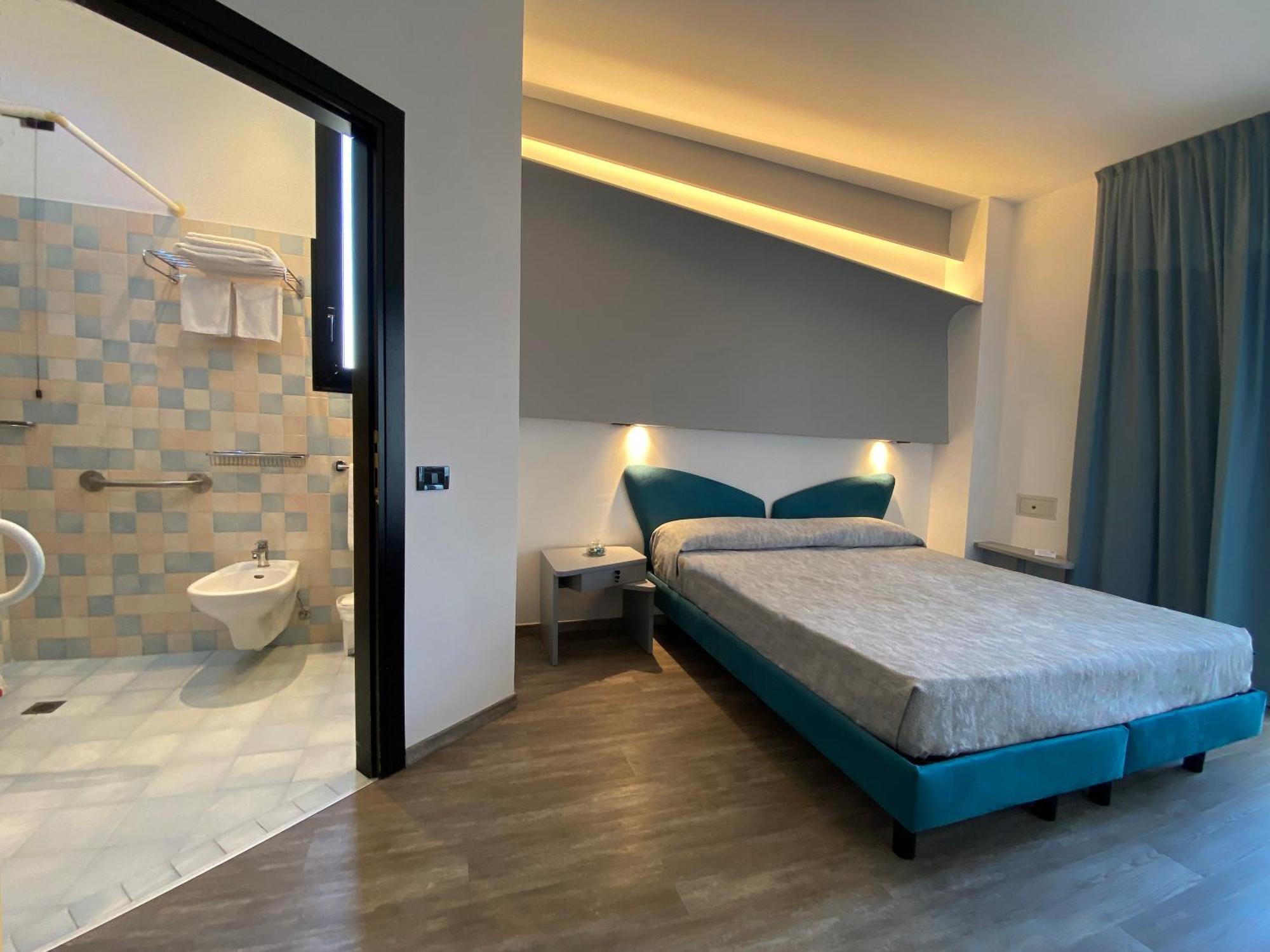 Ali D'oro Hotel 3*