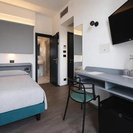 Hotel Ali D'Oro Rimini Exterior photo